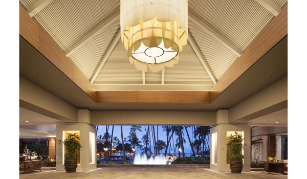 Hilton Hawaiian Village porte cochere entry